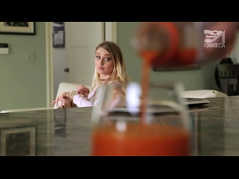 ❤️ Hot jente med store pupper og stram fitte får kuk fra taperen, men veldig hardt ️ Jævla video ved no.porn-list.ru ❌